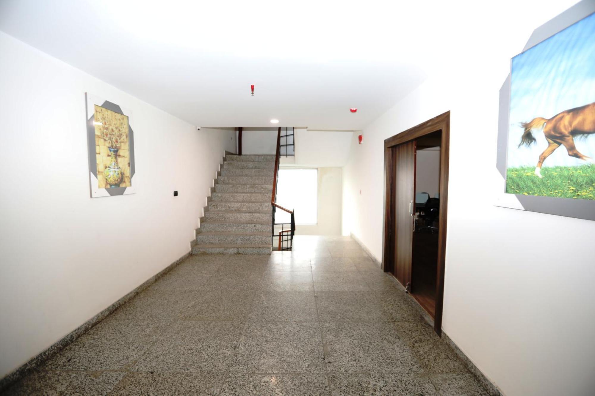 Hotel Noida Grand Sec 58 מראה חיצוני תמונה