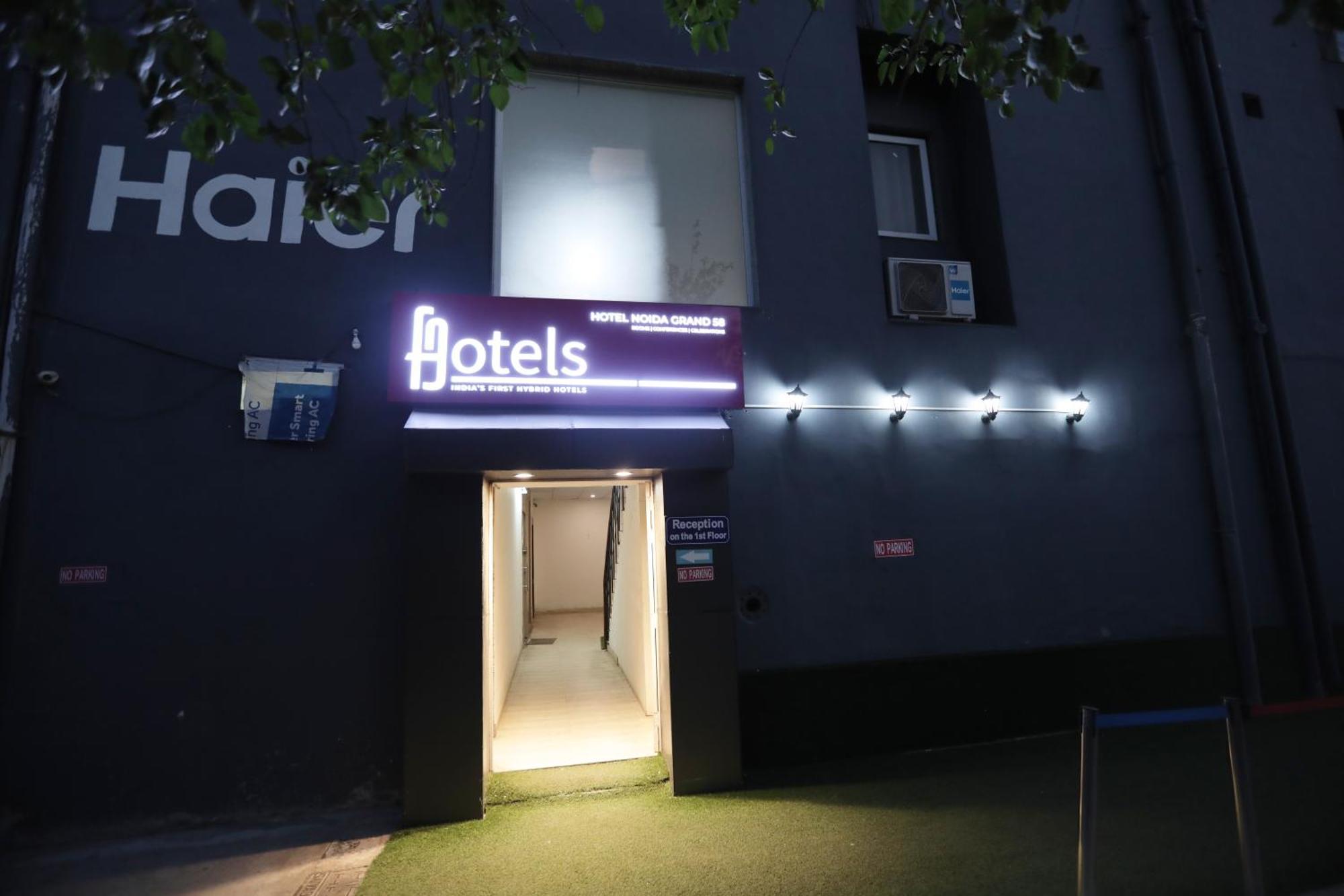 Hotel Noida Grand Sec 58 מראה חיצוני תמונה
